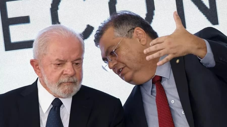 Lula defende Dino após polêmica da &#8220;dama do tráfico&#8221; do AM: &#8220;Não há foto&#8221;