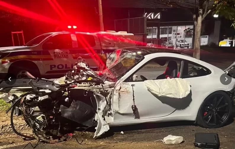 Motorista de Porsche destruído em acidente sai do hospital direto para a prisão, em MG