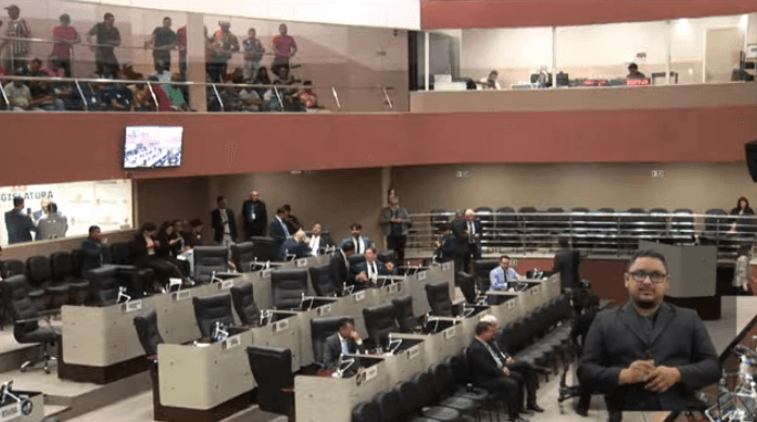 VÍDEOS: Vereadores debatem sobre possível aumento do Zona Azul na CMM