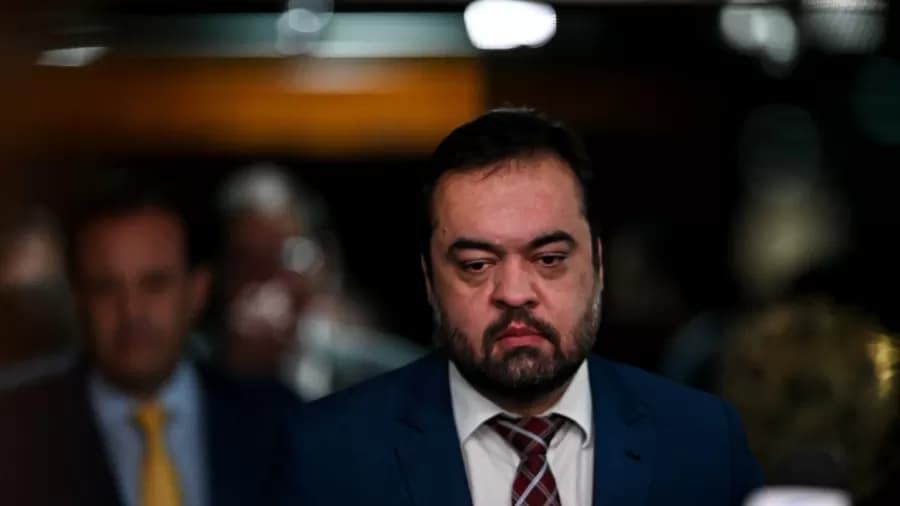 STJ autoriza quebra de sigilo bancário de Cláudio Castro após pedido da PGR