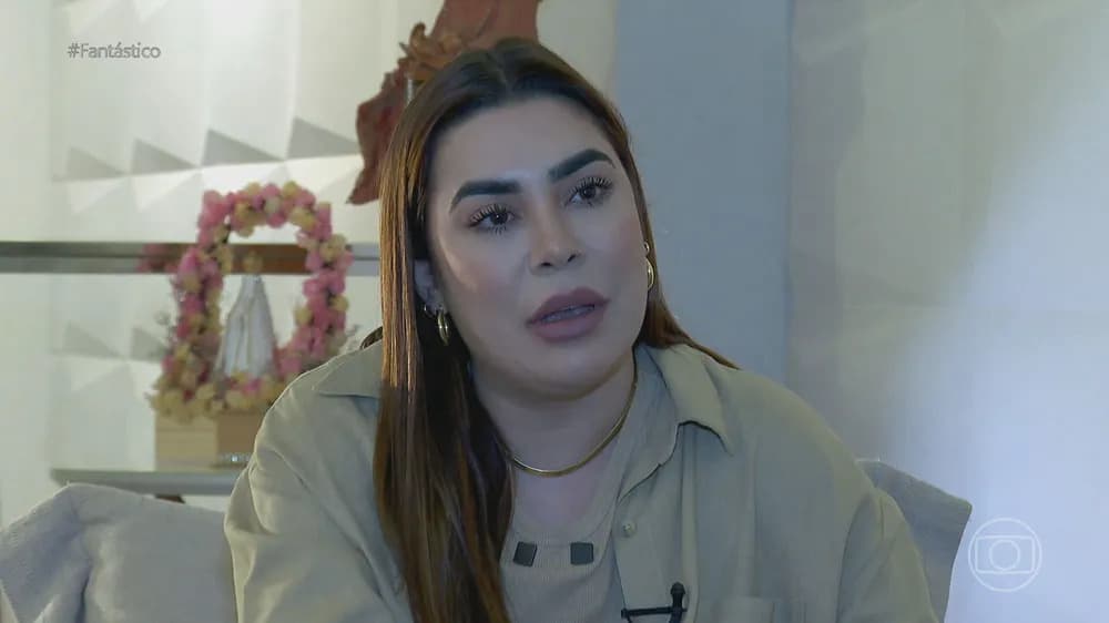 VÍDEO: Veja o momento em que ex-marido de Naiara Azevedo dá tapa no celular da cantora