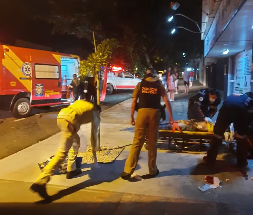 &#8220;Noite Infeliz&#8221;: Homem invade ceia e mata três da mesma família