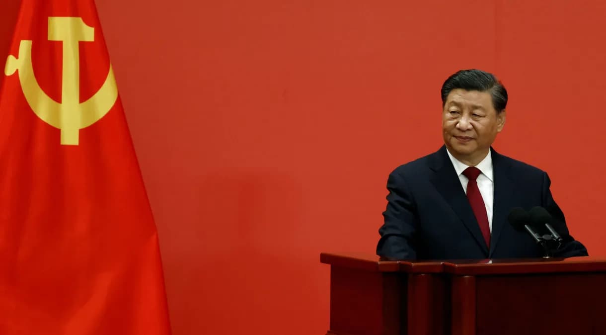 Em discurso de ano novo, líder chinês admite que país enfrenta dificuldades econômicas