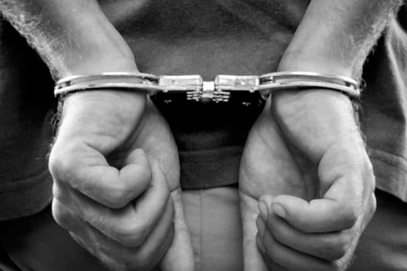 Patrulhamento a pé da PM prende foragido da Justiça no Centro de Manaus
