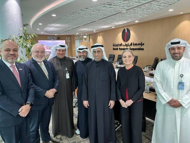 Presidente da Petrobras fala em fechar parcerias com Kuwait