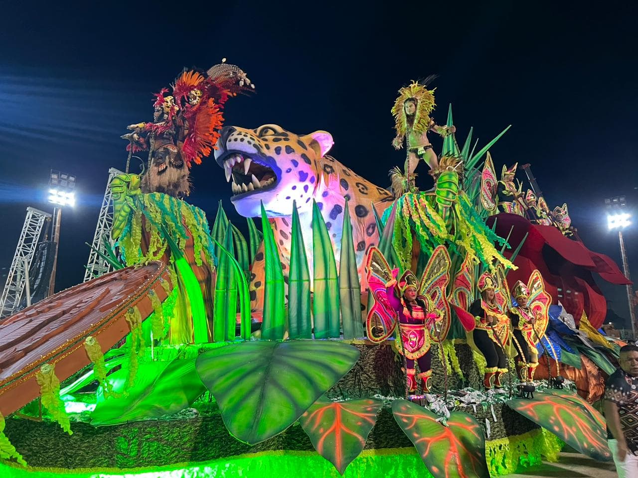 Carnaval 2024: A Grande Família apresenta a história da “Kianumaka-Manã &#8211; a protetora das flores&#8221;