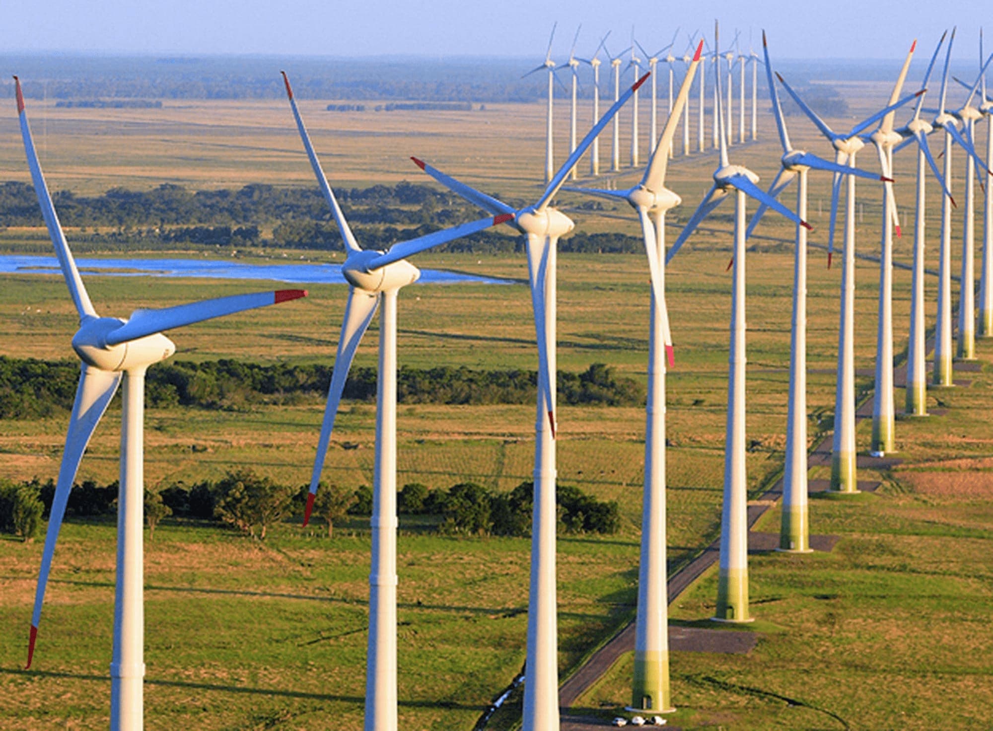 Brasil registra recorde na produção de energia renovável em 2023, segundo estudo