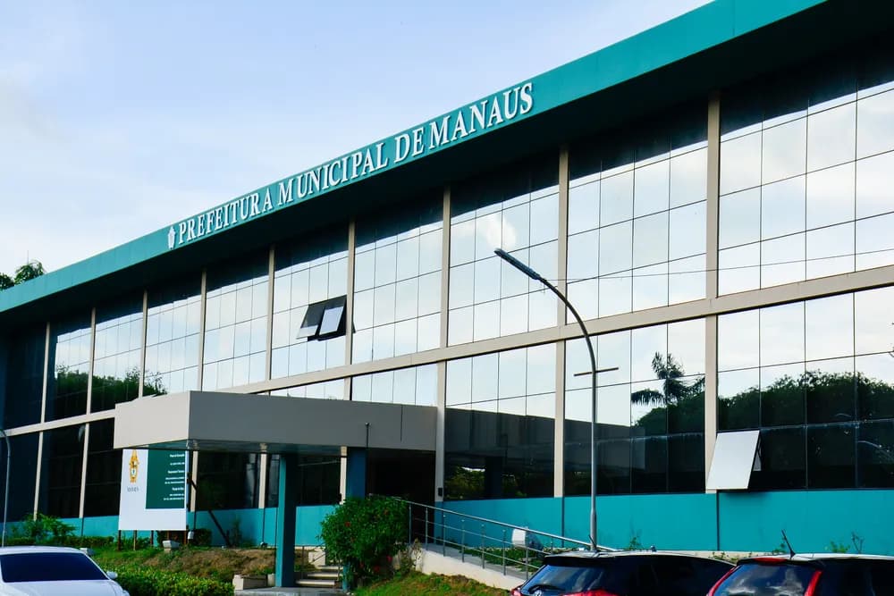 Prefeitura de Manaus decreta suspensão de novos gastos com contratações de serviços até o final de 2024