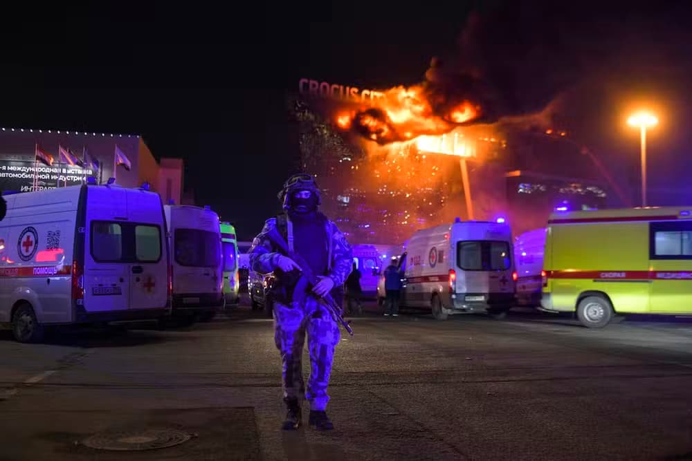 Rússia anuncia prisão de suspeitos de atentado terrorista e diz que eles têm &#8220;contatos na Ucrânia&#8221;