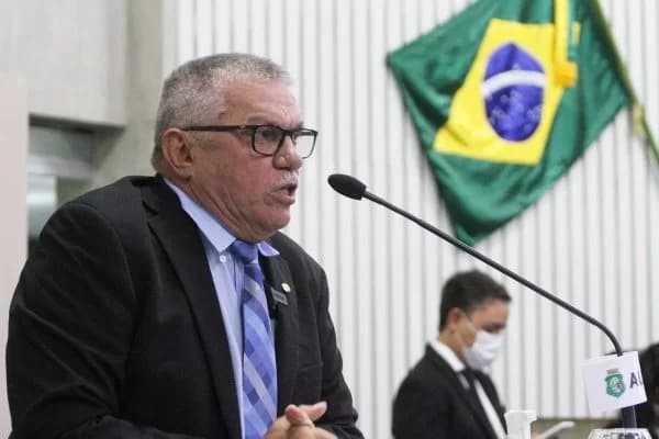 TSE cassa mandato de deputado que ameaçou reverter &#8220;na bala&#8221; derrota de Bolsonaro