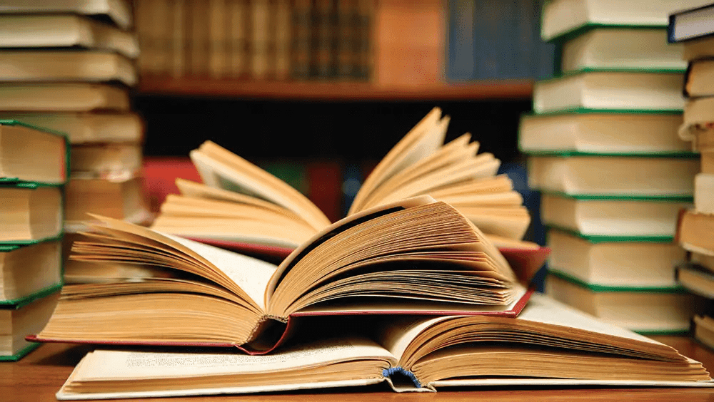 Deputado propõe desconto de 10% na compra de livros para estudantes do Amazonas