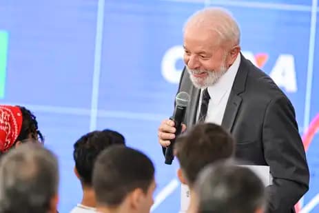 &#8220;Brasil tem uma eterna dívida com a educação&#8221;, diz presidente Lula