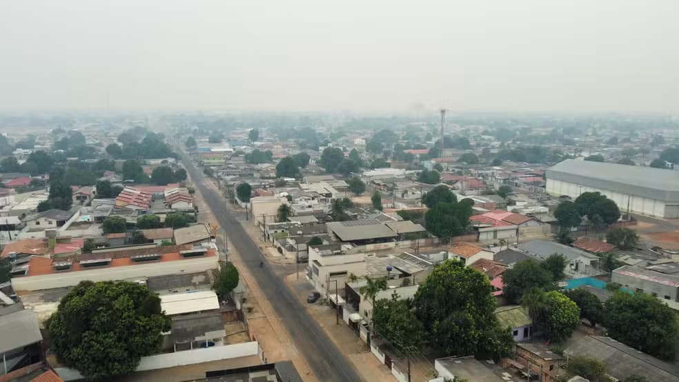 VÍDEO: Fumaça de queimadas cobre Boa Vista e qualidade do ar volta a ficar péssima