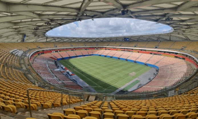 DPE-AM entra com ação na Justiça para reduzir preço de ingressos para o jogo Amazonas x Flamengo
