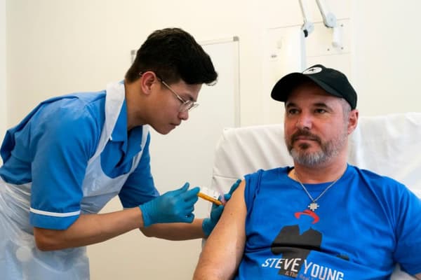 Vacina contra câncer de pele é testada no Reino Unido