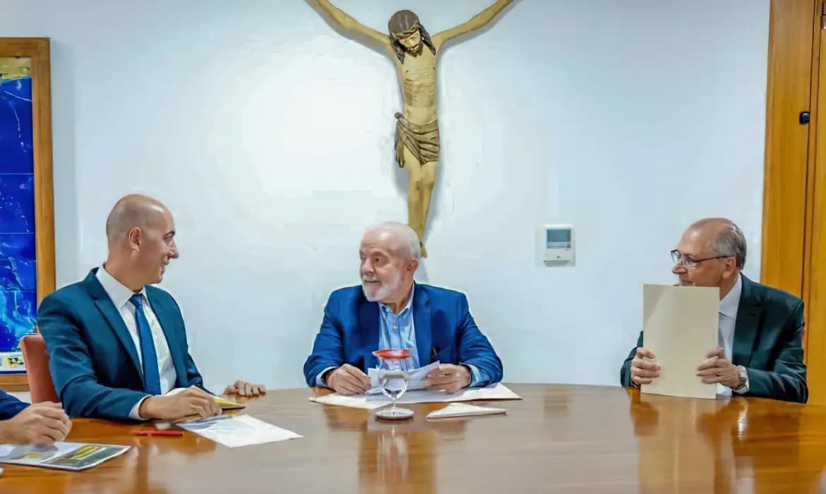 Em encontro com Lula, Mercado Livre anuncia investimento de R$23 bilhões no Brasil