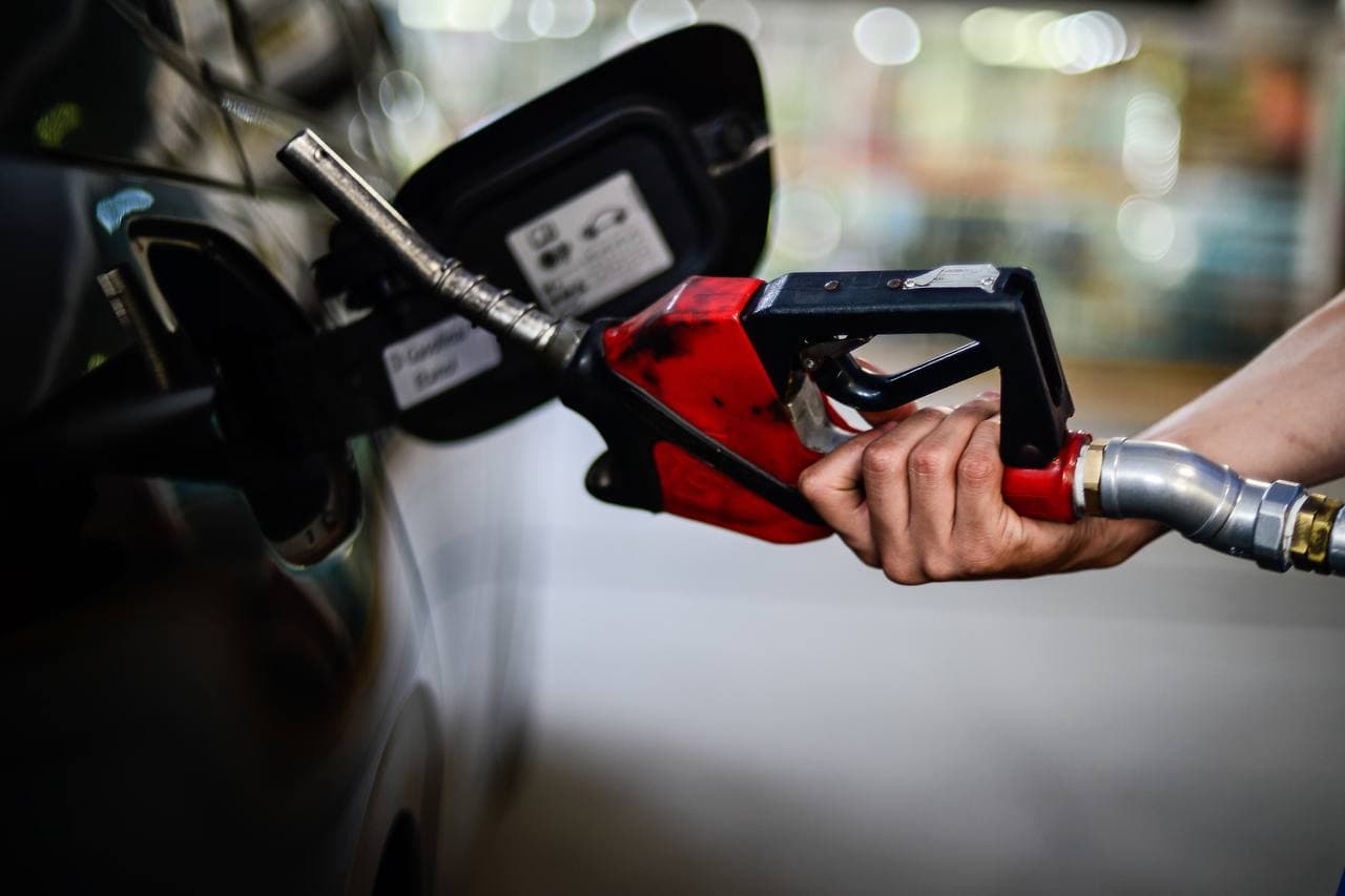 MP investiga indícios de combinação de preços de gasolina em 55 postos de Manaus