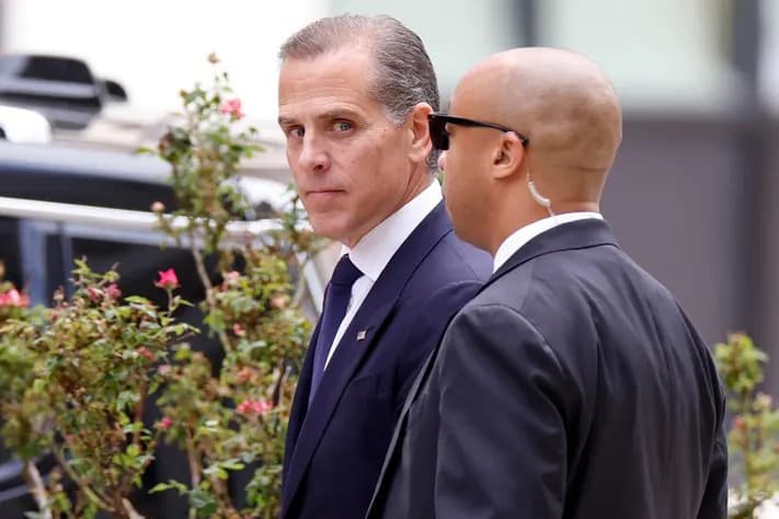 Filho do presidente dos EUA é condenado por porte ilegal de arma de fogo