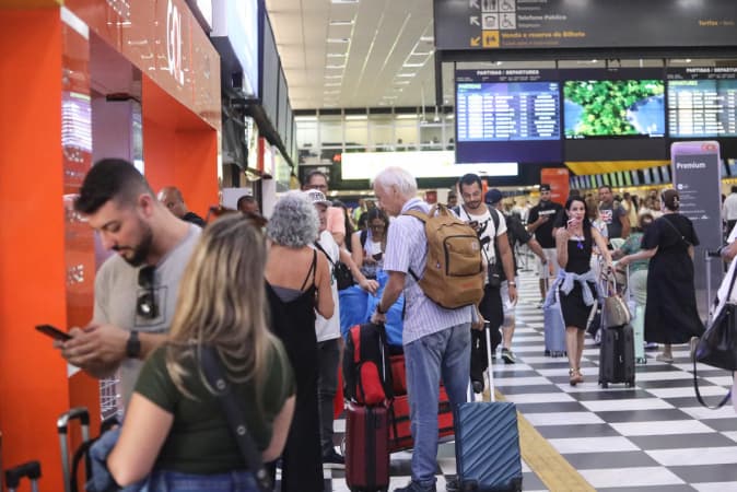 Brasil voltará a exigir visto dos EUA: &#8220;Princípio da reciprocidade&#8221;, diz presidente da Embratur