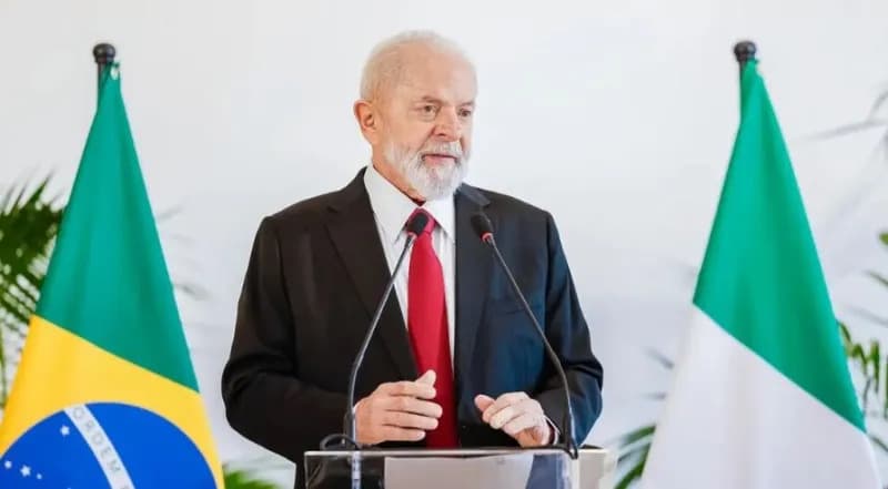 VÍDEO: Lula diz que é contra aborto, mas que considera PL sobre o tema uma &#8220;insanidade&#8221;