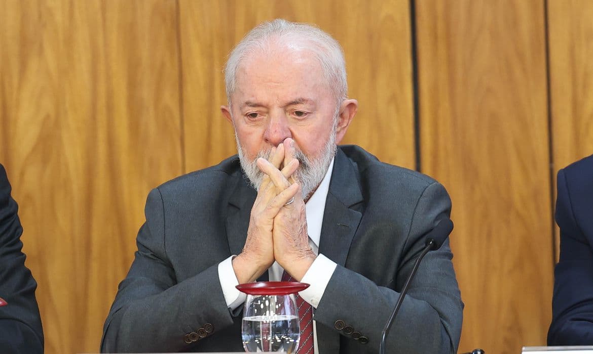 Lula diz não temer reitores de universidades federais após mais de dois meses de greve