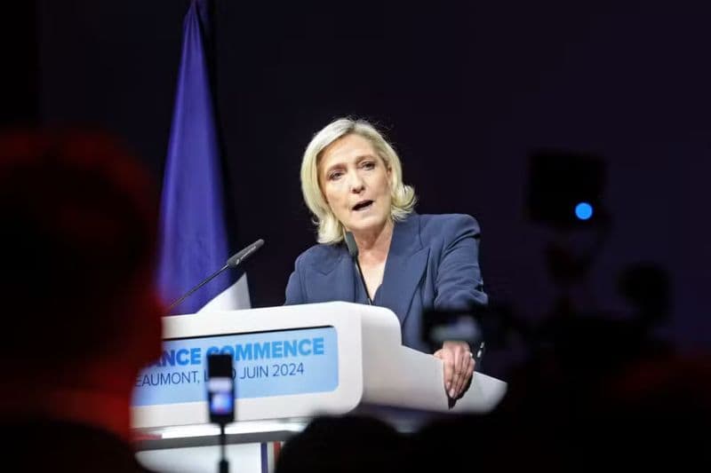 Direita lidera eleições legislativas na França no primeiro turno, indica boca de urna