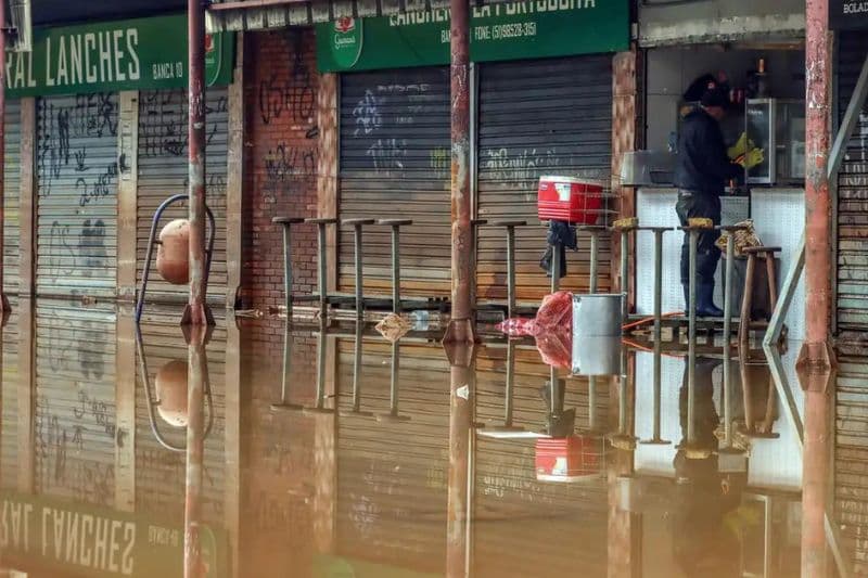 Sobe para 42 o número de municípios em estado e emergência pelas cheias no Amazonas