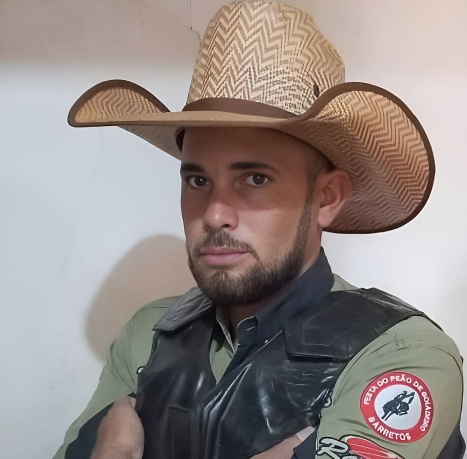 VÍDEO: Peão morre após ser pisoteado por touro em rodeio no MS
