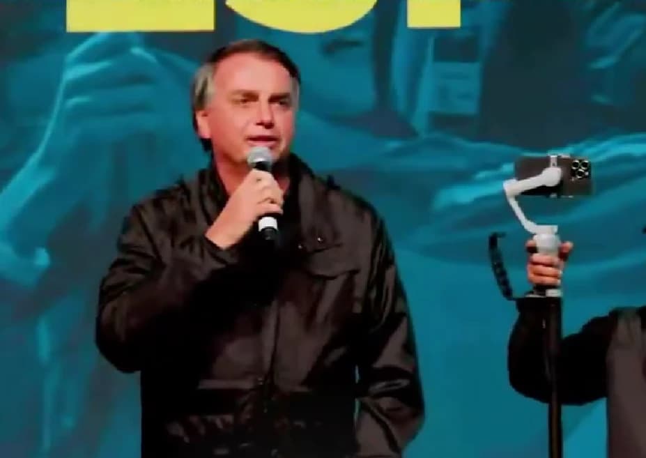 VÍDEO: &#8220;Não tenho ambição pelo poder&#8221;, diz Bolsonaro em evento da direita