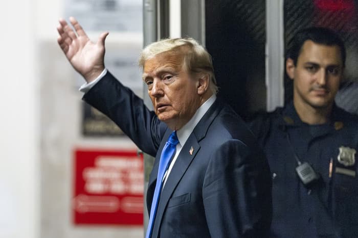 Após renúncia da chefe do Serviço Secreto, Trump se pronuncia: Diz que não foi protegido e chama Kamala de &#8220;mentirosa&#8221;