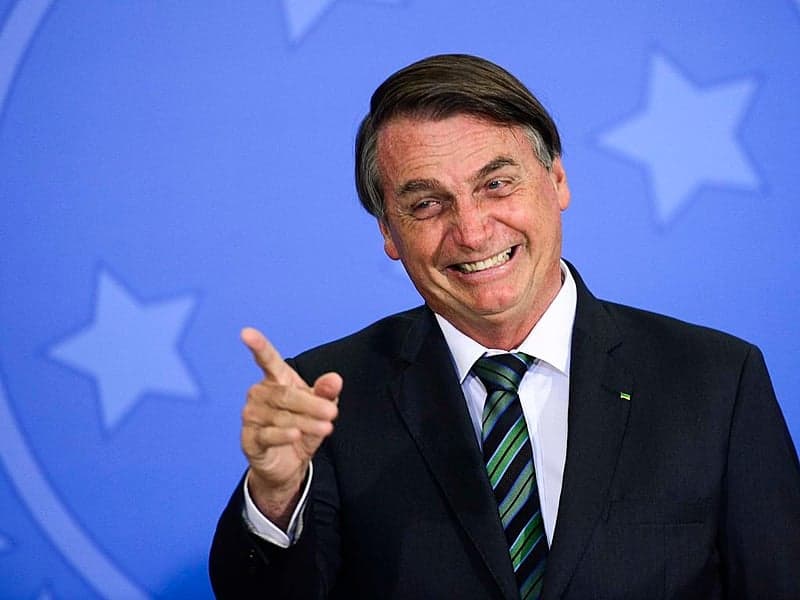Venezuela não tem voto secreto e Maduro vai ganhar, diz Bolsonaro