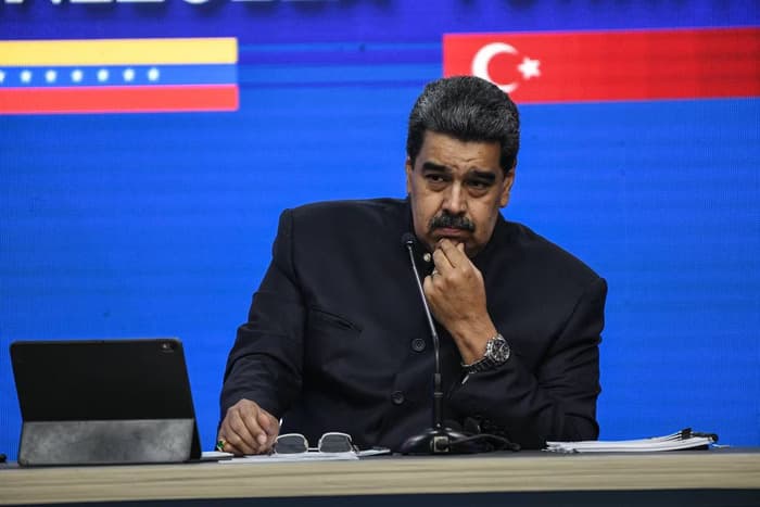 Diretor de órgão eleitoral da Venezuela diz que não recebeu provas da vitória de Maduro
