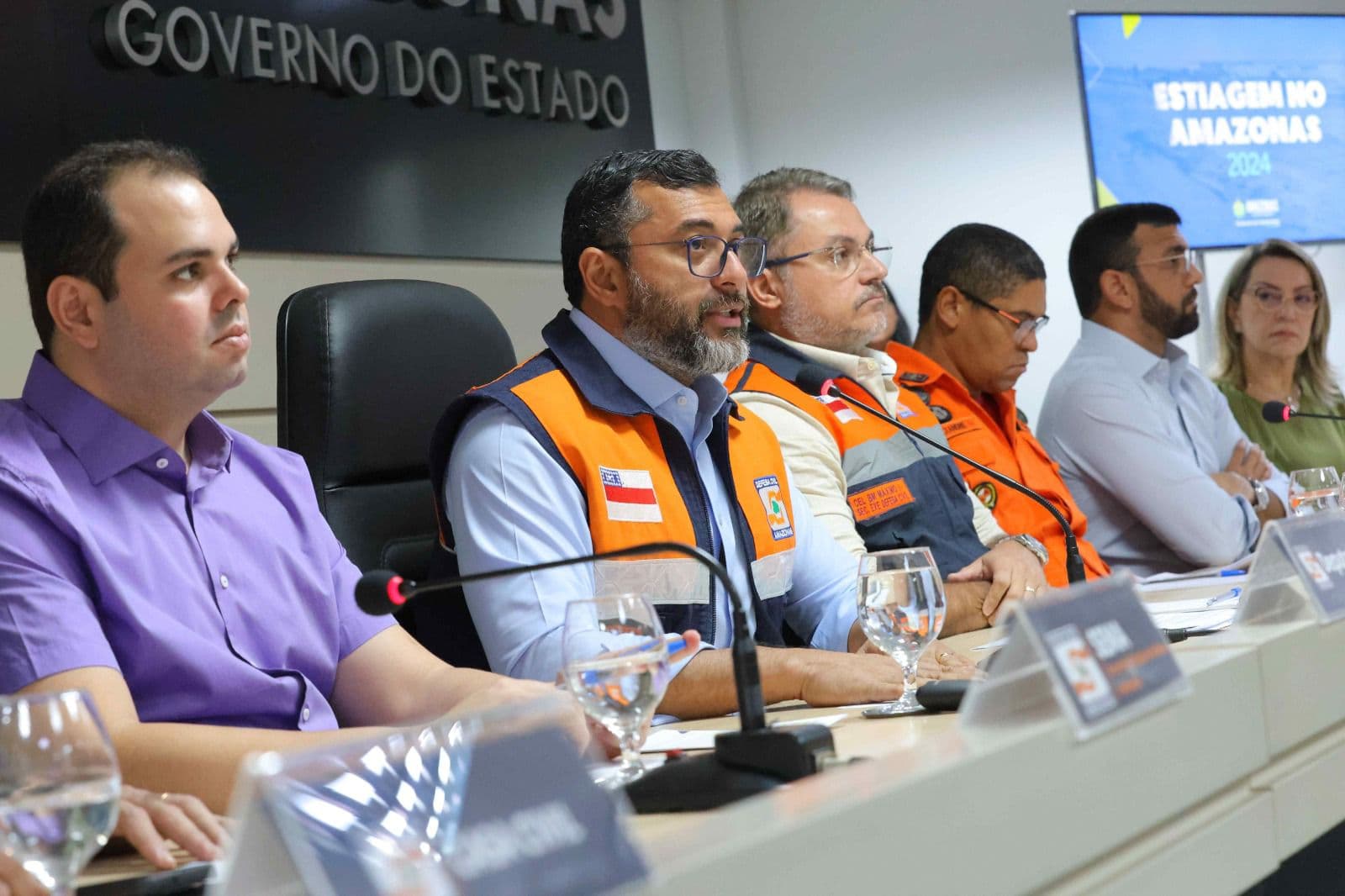 Wilson Lima anuncia criação de comitês e medidas para enfrentamento de queimadas, desmatamento e estiagem no AM