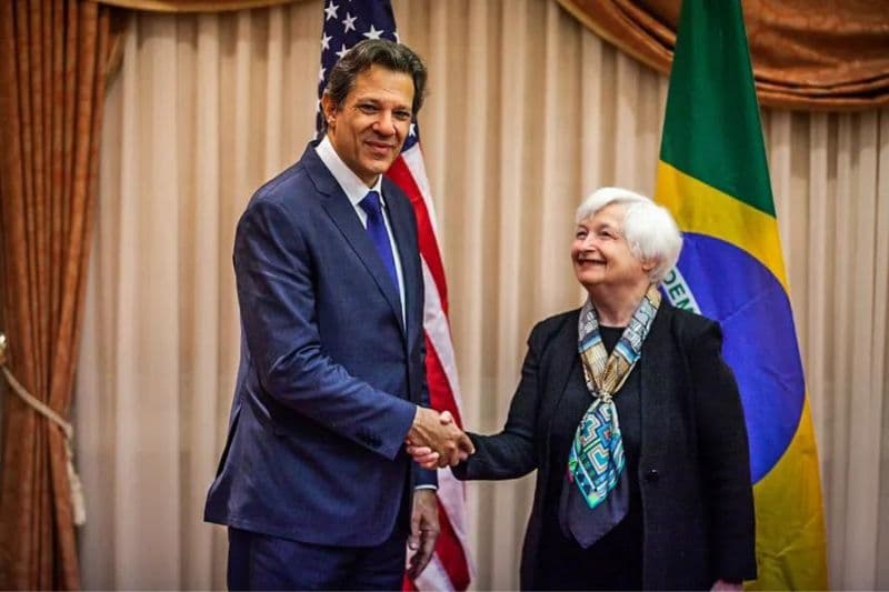 Eventual vitória de Trump não deve colocar em risco relação entre Brasil e EUA, diz Haddad