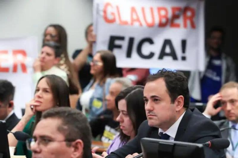 Glauber Braga acusa presidente da Câmara de articular sua cassação: &#8220;Lira é um bandido&#8221;
