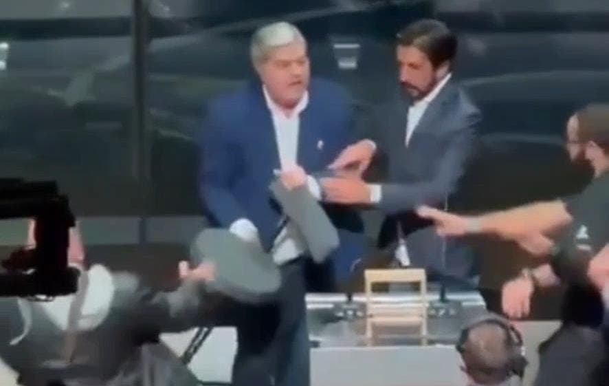 Vídeo mostra cadeirada em Marçal de outro ângulo e xingamentos durante intevalo: &#8220;seu filho da p&#8230;&#8221;