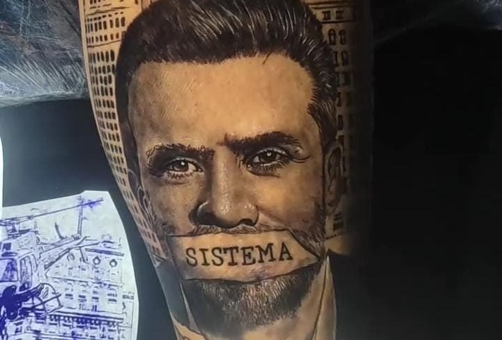 VÍDEO: Eleitor de Pablo Marçal tatua rosto do candidato &#8216;censurado&#8217; na perna