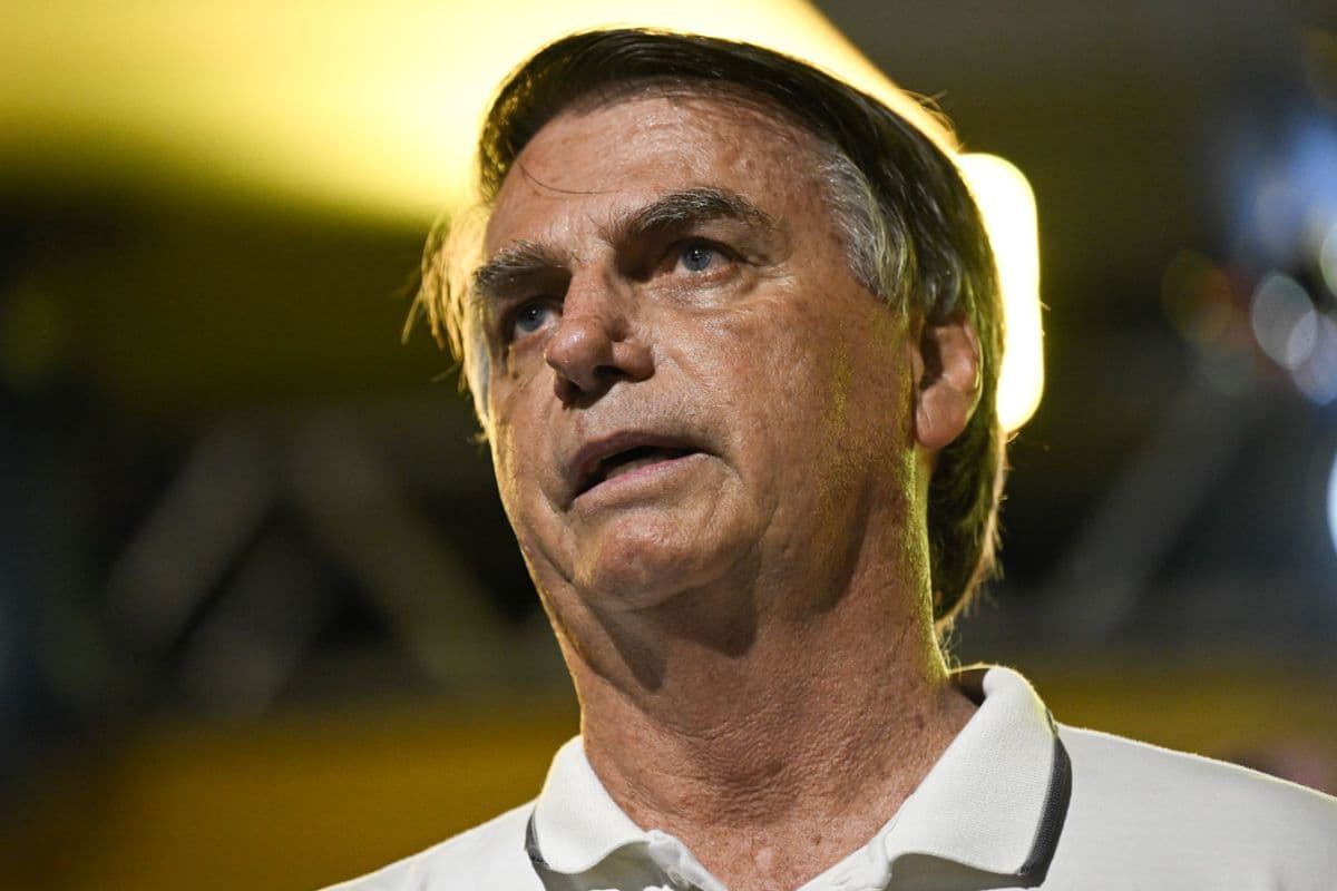 Inelegível até 2030, Bolsonaro declara: &#8220;Sou candidato até que minha morte política seja anunciada&#8221;