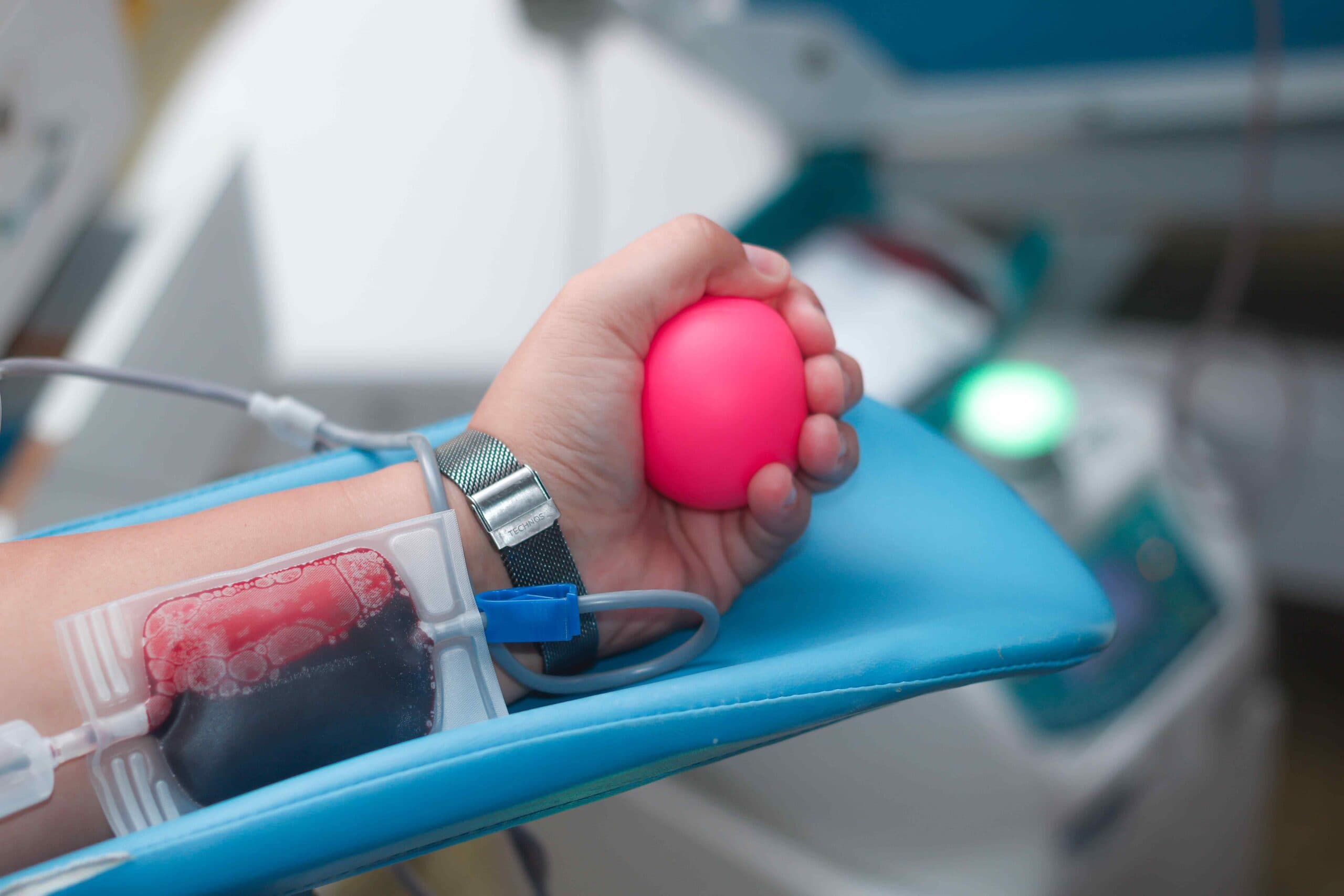Estoque de sangue no Hemoam está critico após feriado prolongado