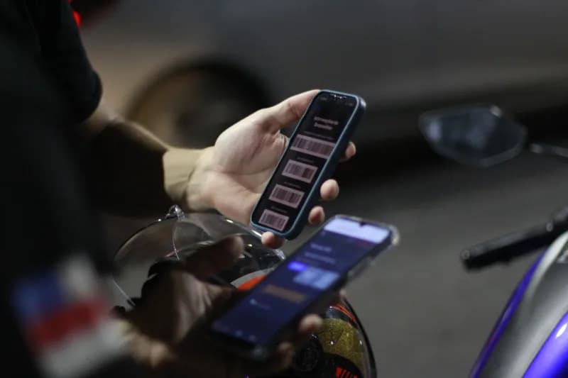 Nova fase do Recuperafone: polícia faz busca ativa de celulares roubados em Manaus