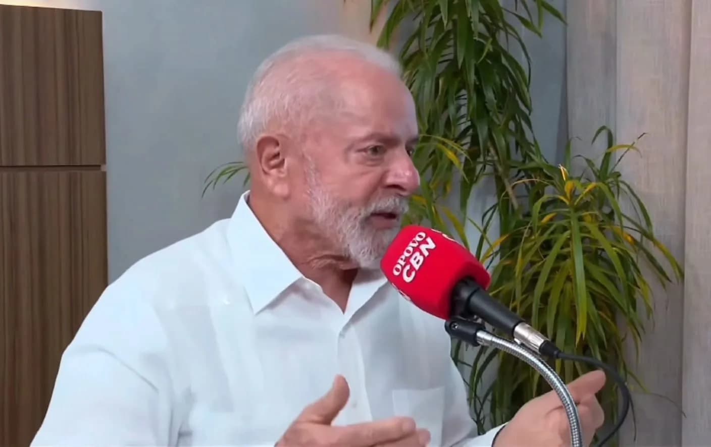 PT precisa adaptar discurso ao novo perfil do trabalhador independente, diz Lula