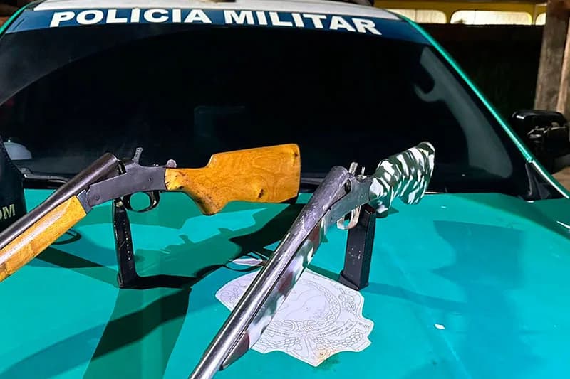Polícia Militar do Amazonas apreende duas espingardas, em Jutaí