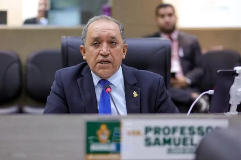 Professor Samuel destaca índice da rede municipal de ensino de Manaus no Ideb e rebate críticas da oposição
