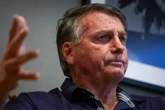 Com julgamento de denúncia marcado, Bolsonaro critica STF pela rapidez no processo