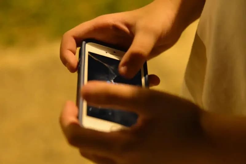 Governo federal suspende publicidade de apostas online para crianças e adolescentes