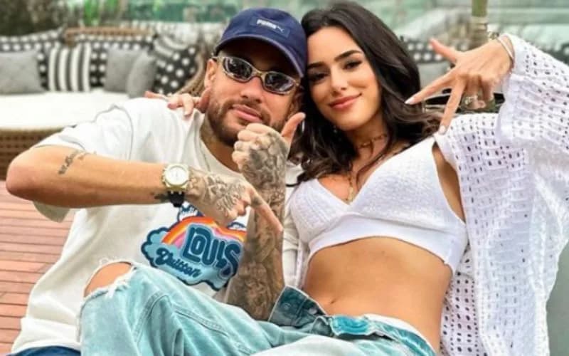 “Neymar vai ser papai de novo”, dizem amigos do jogador