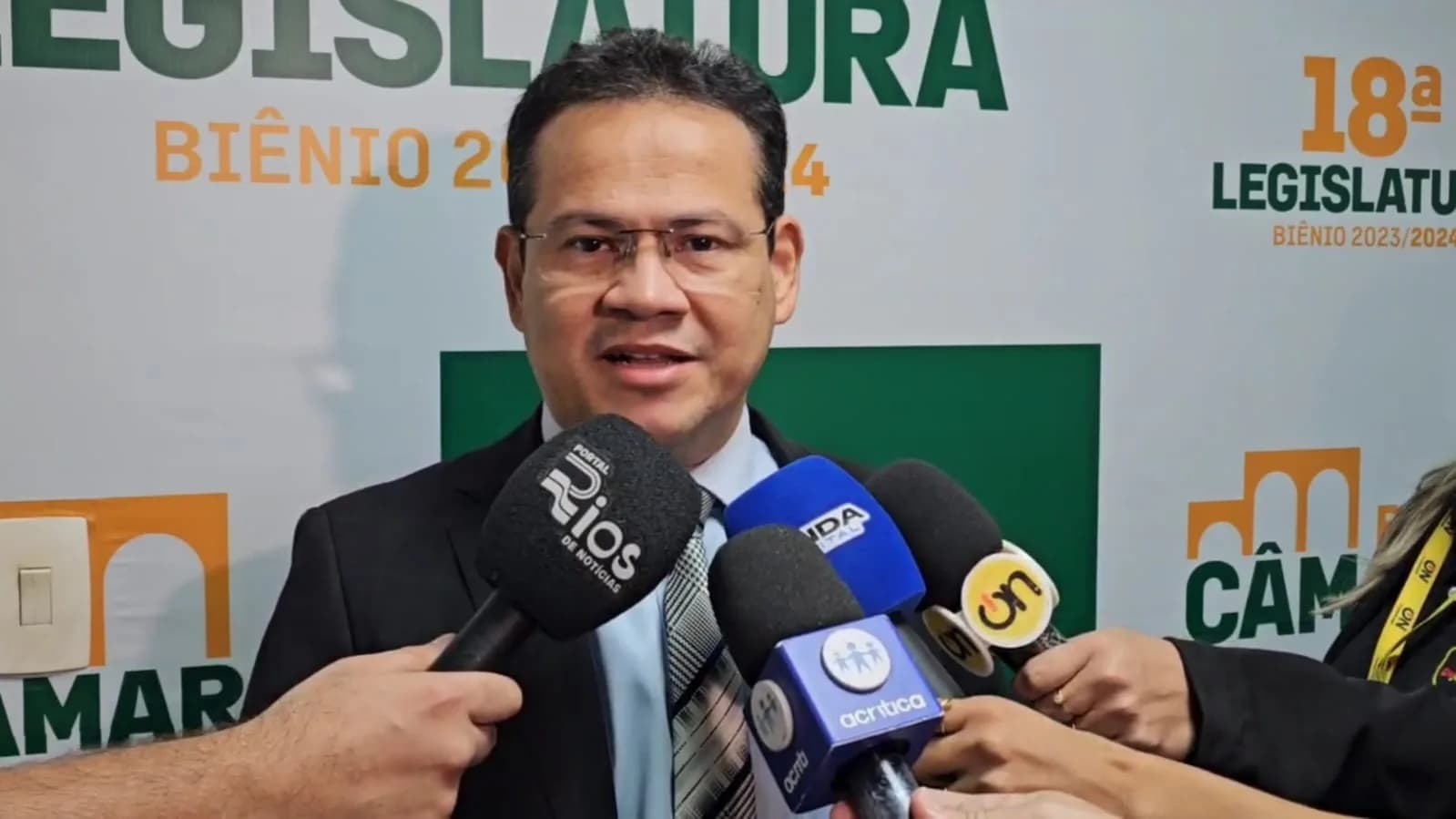 Mesmo contra a escala 5&#215;2 para vereadores, Alfaia defende debate na CMM