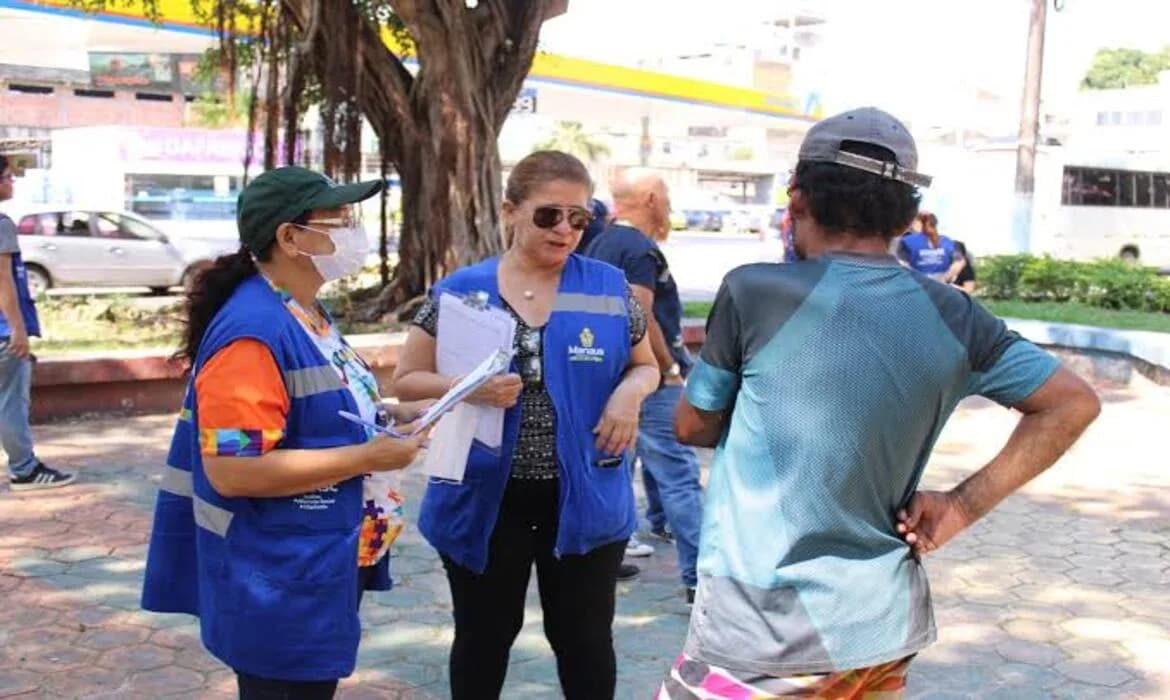 VÍDEO: &#8220;Vamos atender pessoas em situação de rua&#8221;, diz diretora da campanha &#8220;Natal para Todos&#8221;