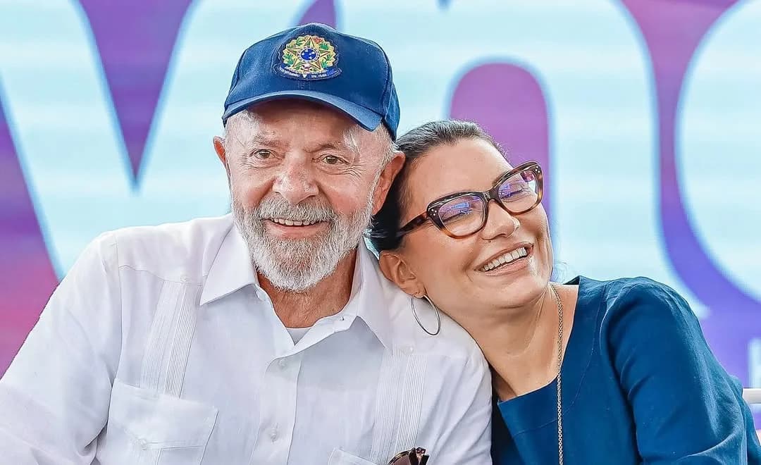 &#8220;Com a fé e o amor do povo, em breve ele estará de volta&#8221;, diz Janja após cirurgia de Lula
