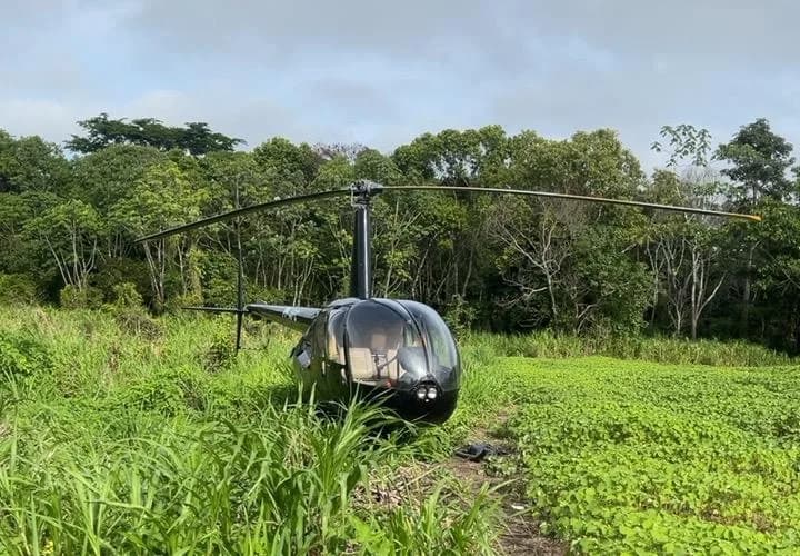 Helicóptero é apreendido com mais de 250 Kg de drogas em Anamã